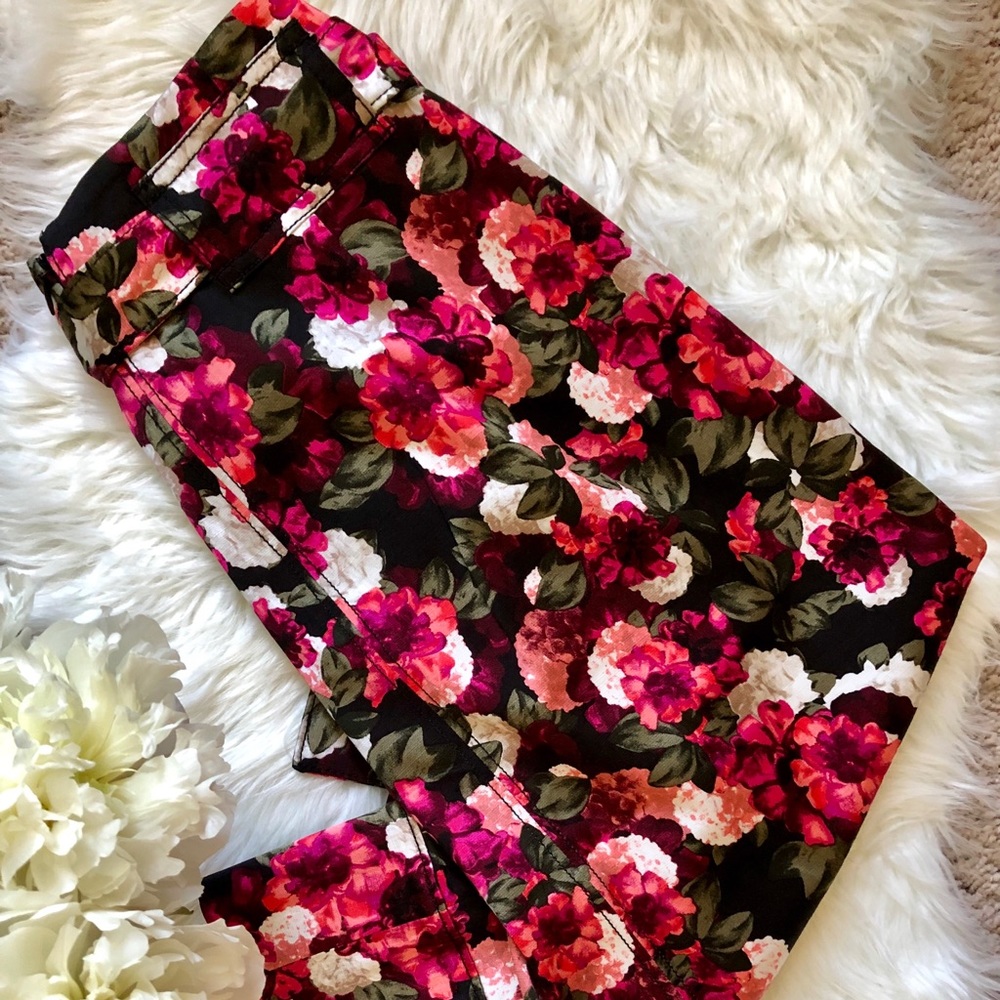 banana republic pencil skirt